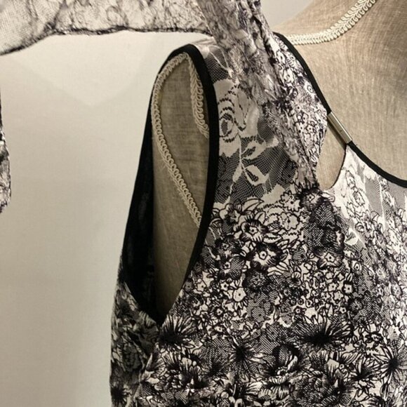 Amanda collection Bell Sleeve Blouse size large - Picture 8 of 15